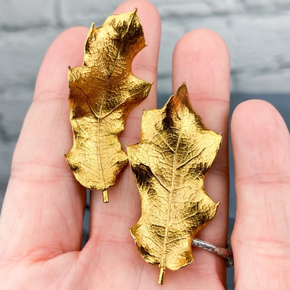 VINTAGE Gold Leaf Fall Earrings Autumn Leaves - Picture 4 of 5